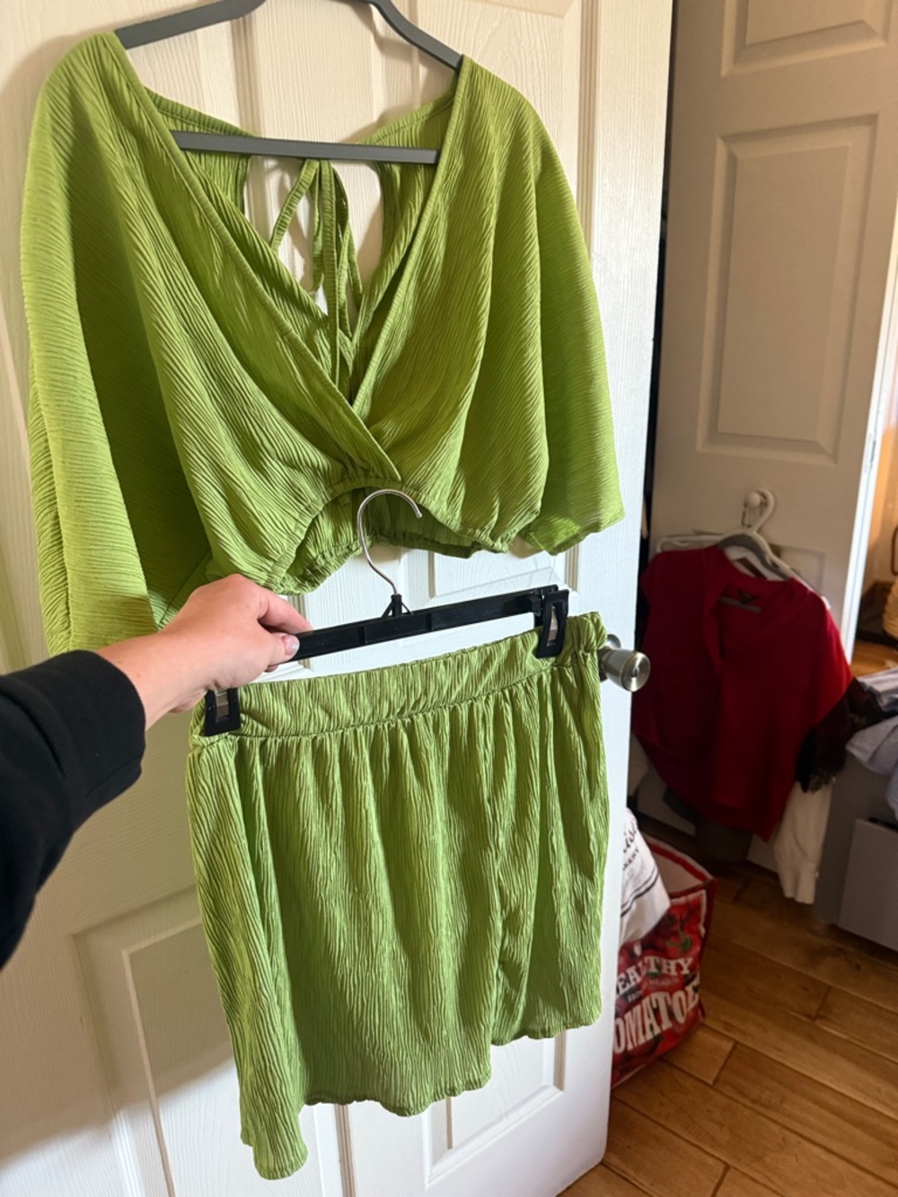 Source Unknown Lime Green Two-Piece Crop Top and Skirt Set